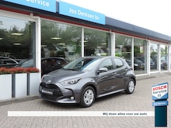 Toyota Yaris - 1.5 Hybrid 115 Active (NIEUW) - ACC | Camera | Carplay | Stole/stuurverw. | PDC v+a