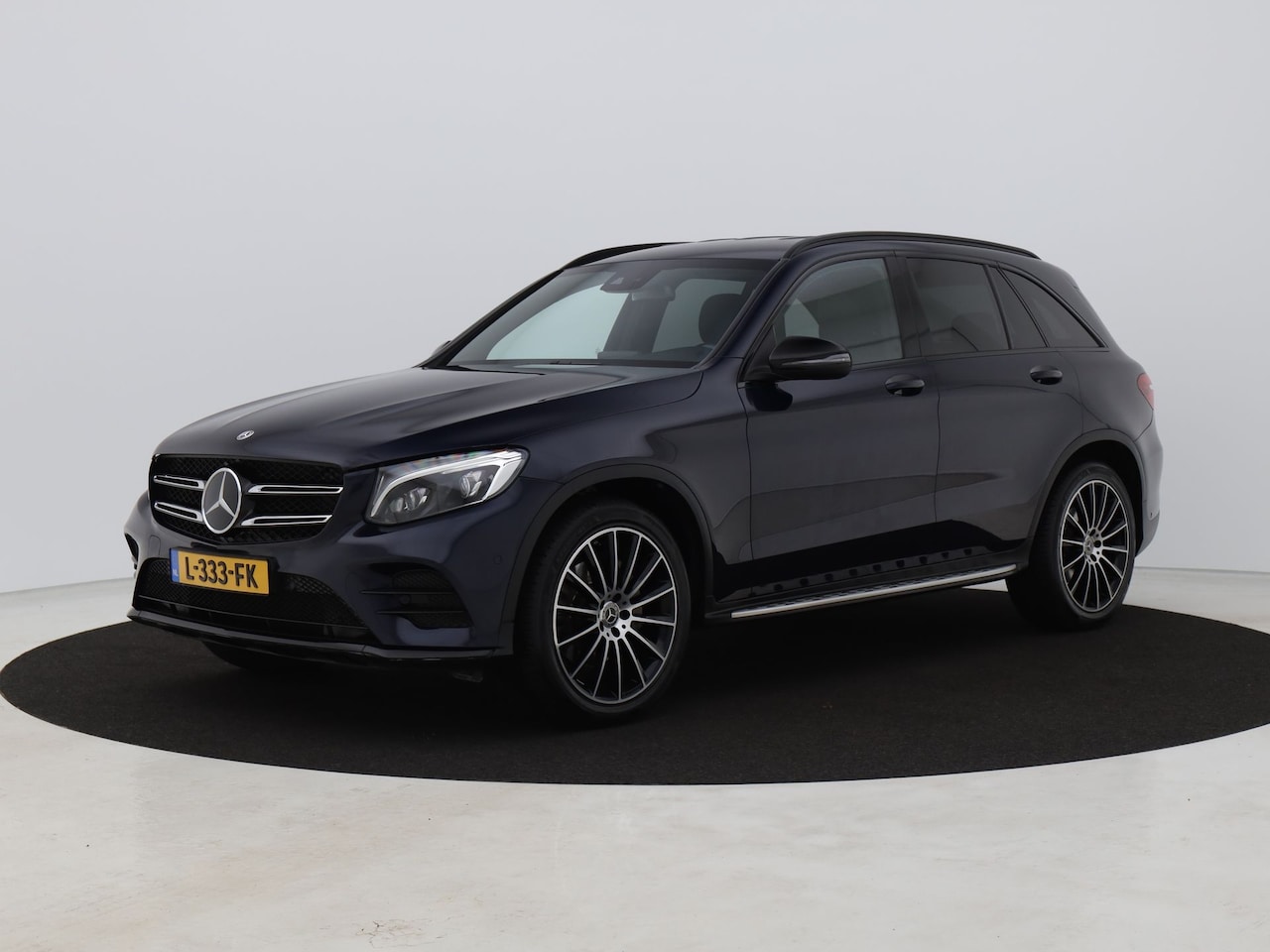 Mercedes-Benz GLC-klasse - 250 4MATIC AMG | NAVI | STOELVERWARMING | TREKHAAK - AutoWereld.nl
