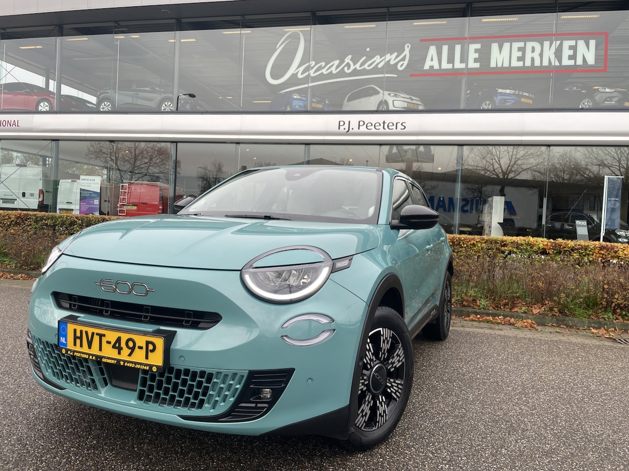 Fiat 600 - 1.2 Hybrid Urban Climate control - Cruise control - Parkeersensoren - Achteruitrijcamera - - AutoWereld.nl