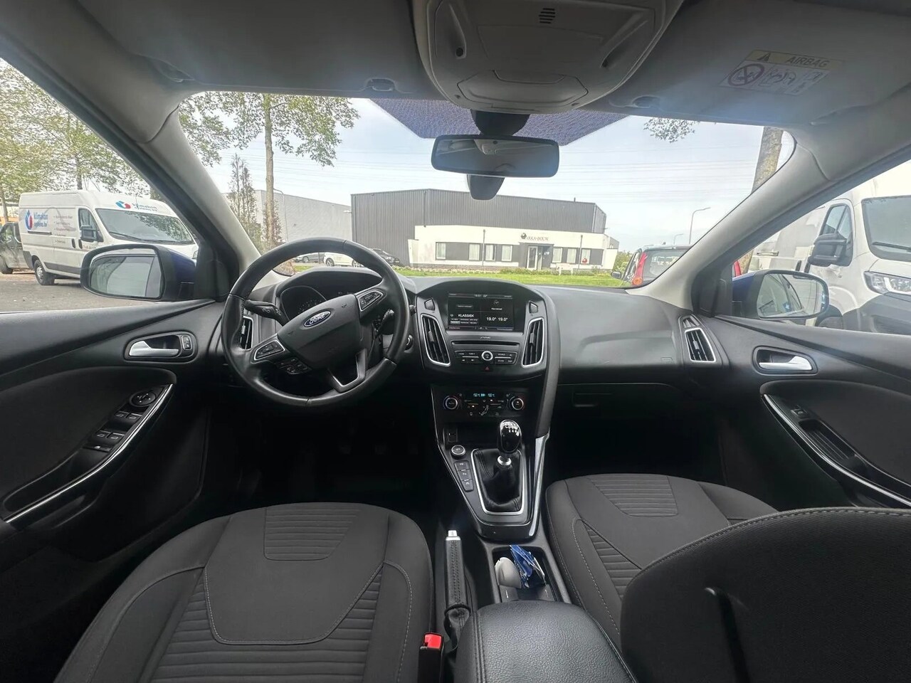 Ford Focus - 1.5 Titanium 1.5 Titanium - AutoWereld.nl