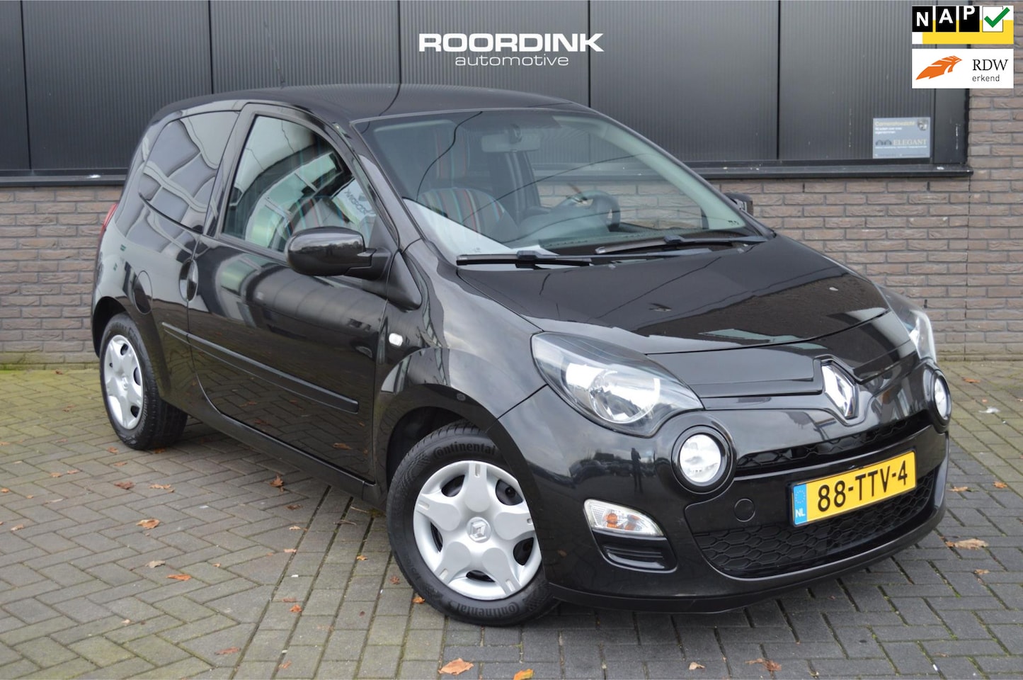 Renault Twingo - Airco|Handsfree|Cruise|Elek.ramen - AutoWereld.nl