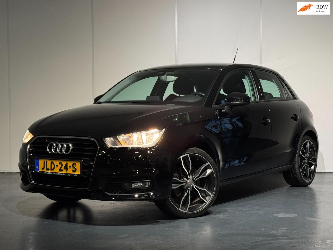 Audi A1 Sportback - 1.4 TFSI Sport /Airco/Cruise/NAVI/Stoelverw./LMV18'' - AutoWereld.nl