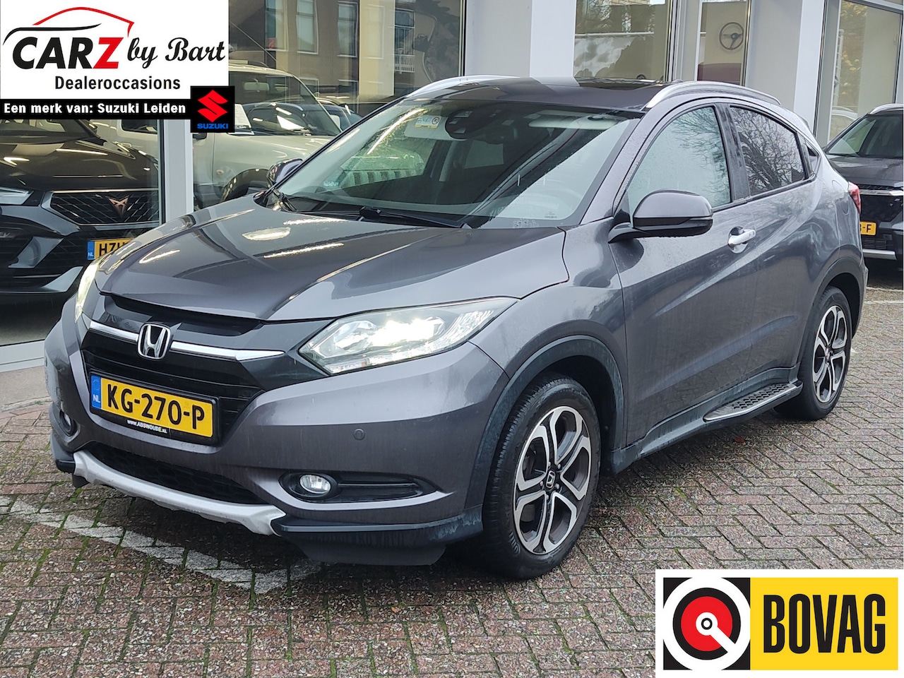 Honda HR-V - 1.5 i-VTEC EXECUTIVE Trekhaak | Open dak | Keyless | Stoelverwarming - AutoWereld.nl