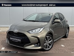 Toyota Yaris - 1.5 Hybrid 130 Executive Stoel- & Stuur verwarming, HUD, Dodehoek detectie, Parkeersensore