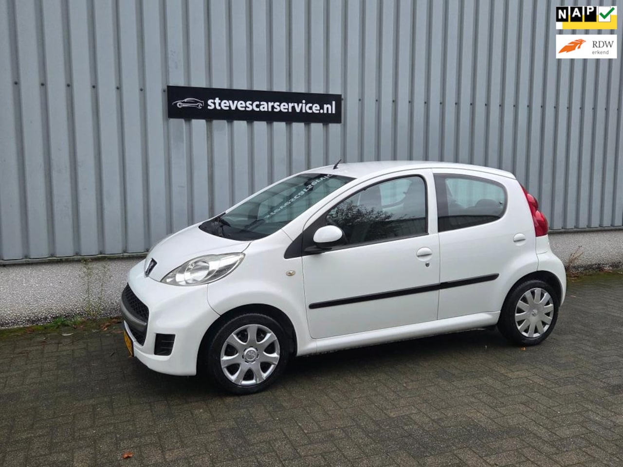 Peugeot 107 - 1.0-12V Blue Lease airco 5drs Nederlands auto 86dkm - AutoWereld.nl