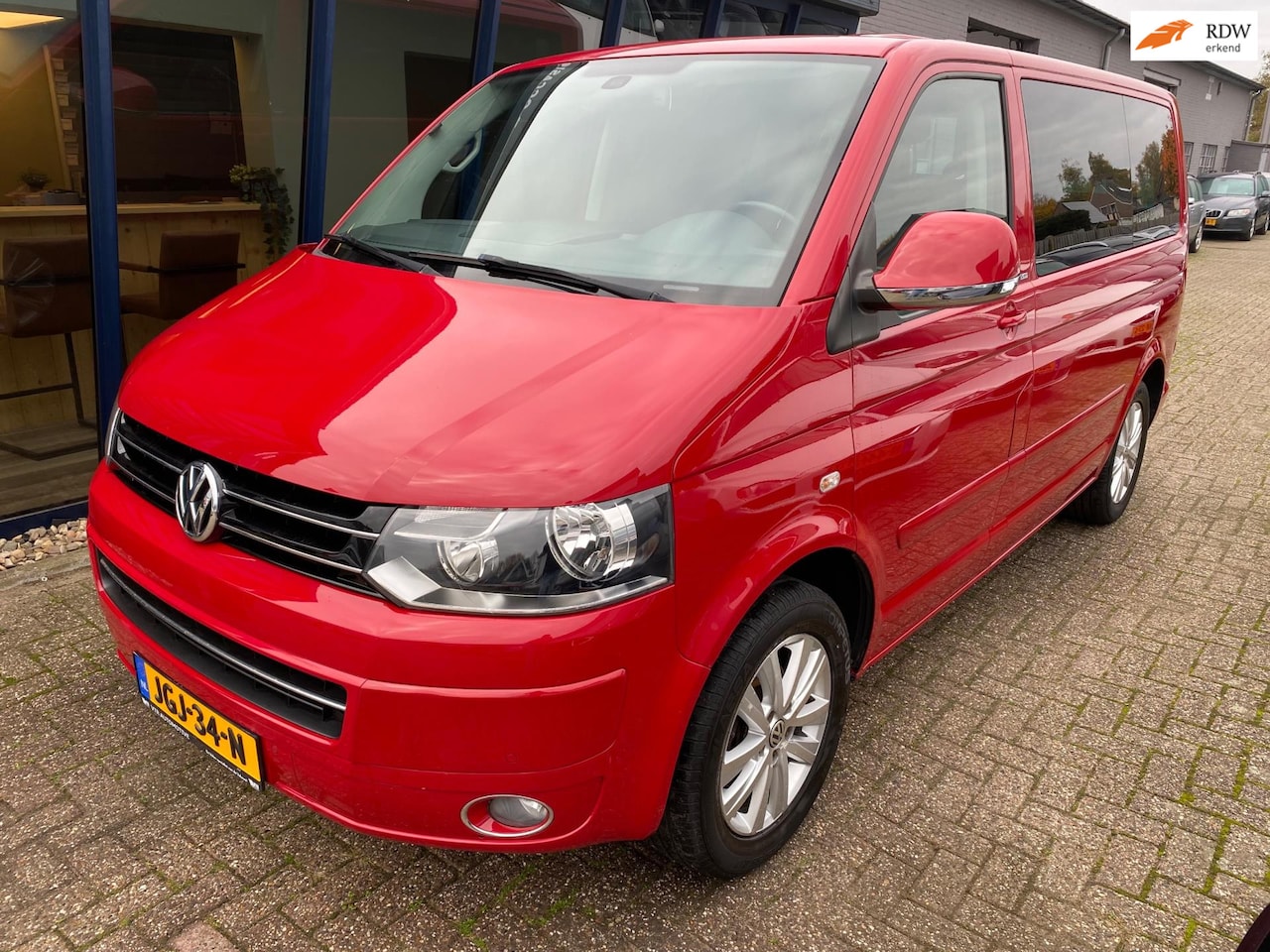 Volkswagen Transporter Multivan - 2.0 TSI Cup 7 Persoons BENZINE - AutoWereld.nl