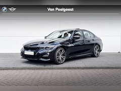 BMW 3-serie - Sedan 320i M-Sport High Executive | Laserlicht | Schuif-/kantel dak |