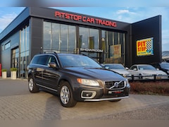 Volvo XC70 - 3.2 AWD, 243 PK, Schuifdak, Memory, Trekhaak