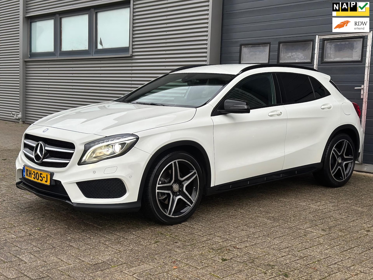Mercedes-Benz GLA-Klasse - 250 AMG - ZEER NETTE STAAT - DEALER ONDERHOUDEN - NWE APK!! - AutoWereld.nl
