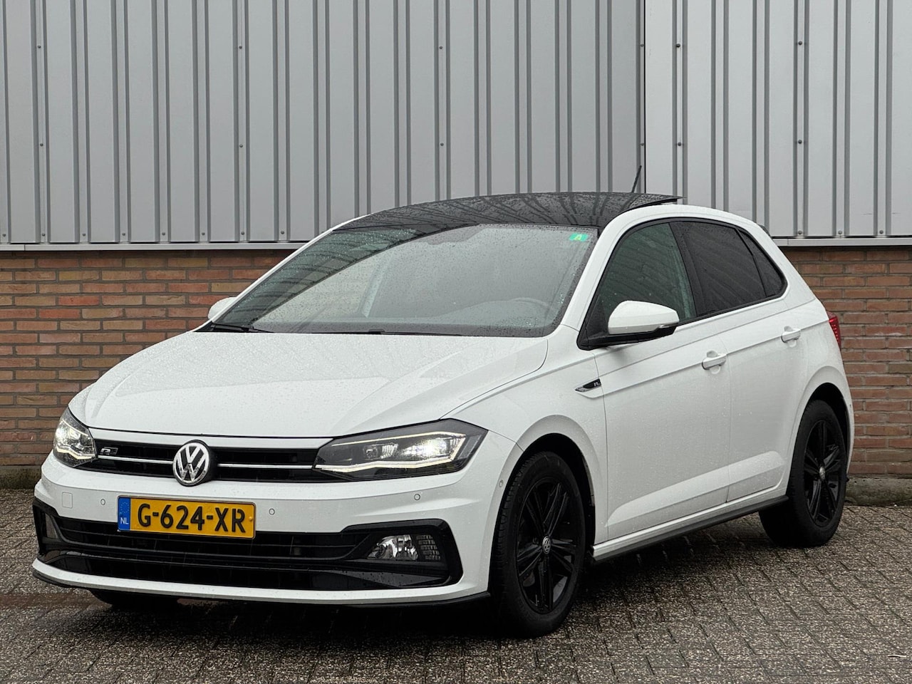 Volkswagen Polo - 1.0 TSI Highline Business R Panorama/ Virtual/ Keyless - AutoWereld.nl