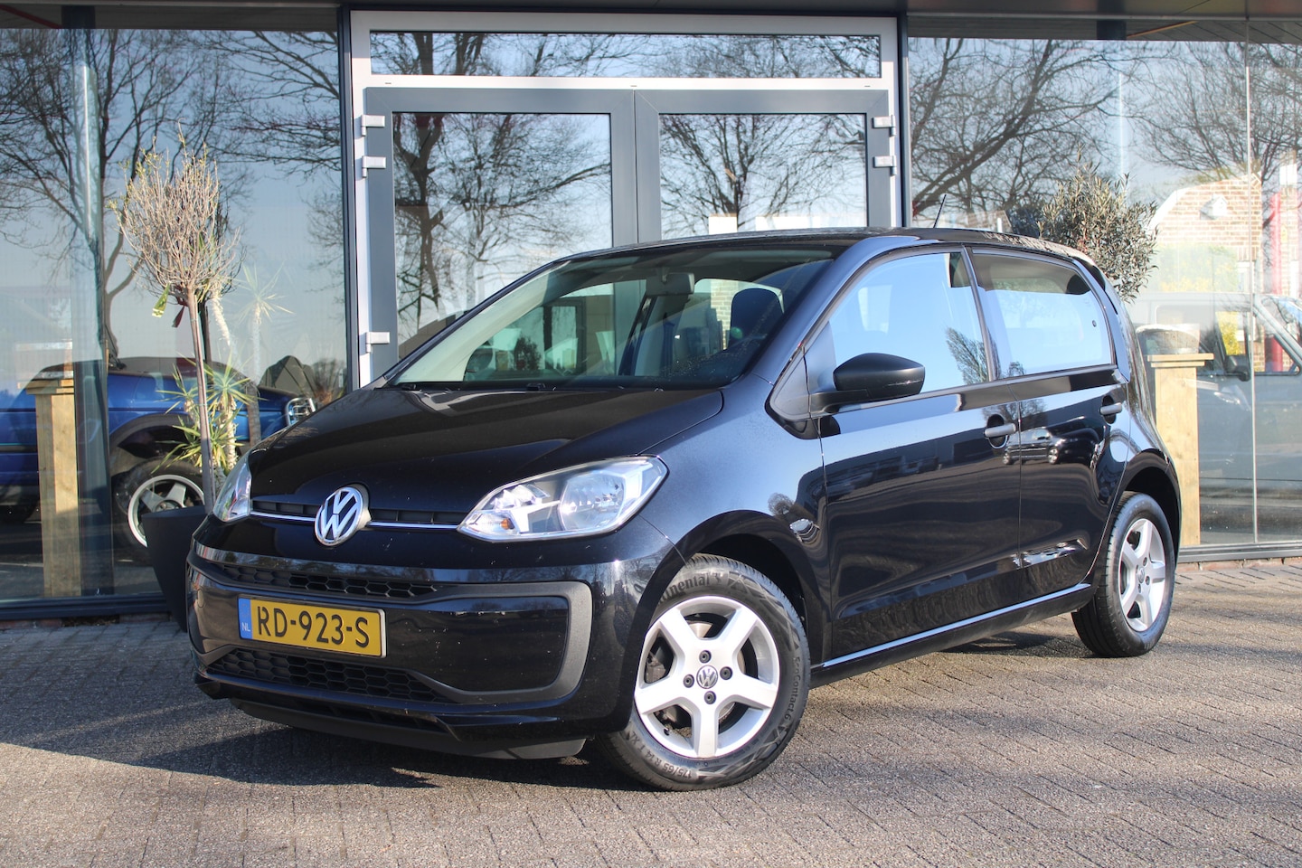 Volkswagen Up! - 1.0 BMT take up! | Airco | Org. NL | - AutoWereld.nl