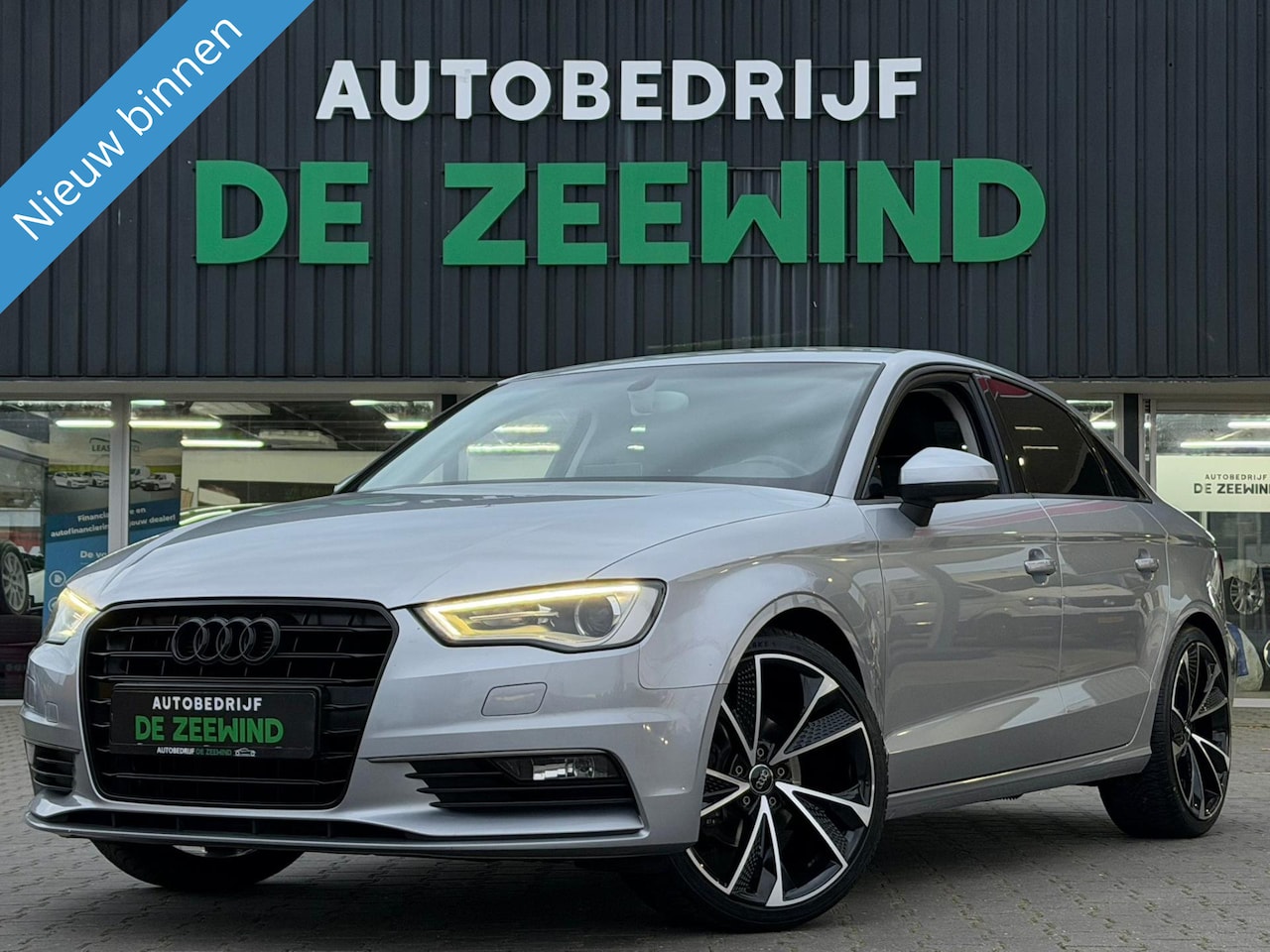 Audi A3 Limousine - 1.4 TFSI Ambiente|Vol led|Nai|Nieuw APK - AutoWereld.nl