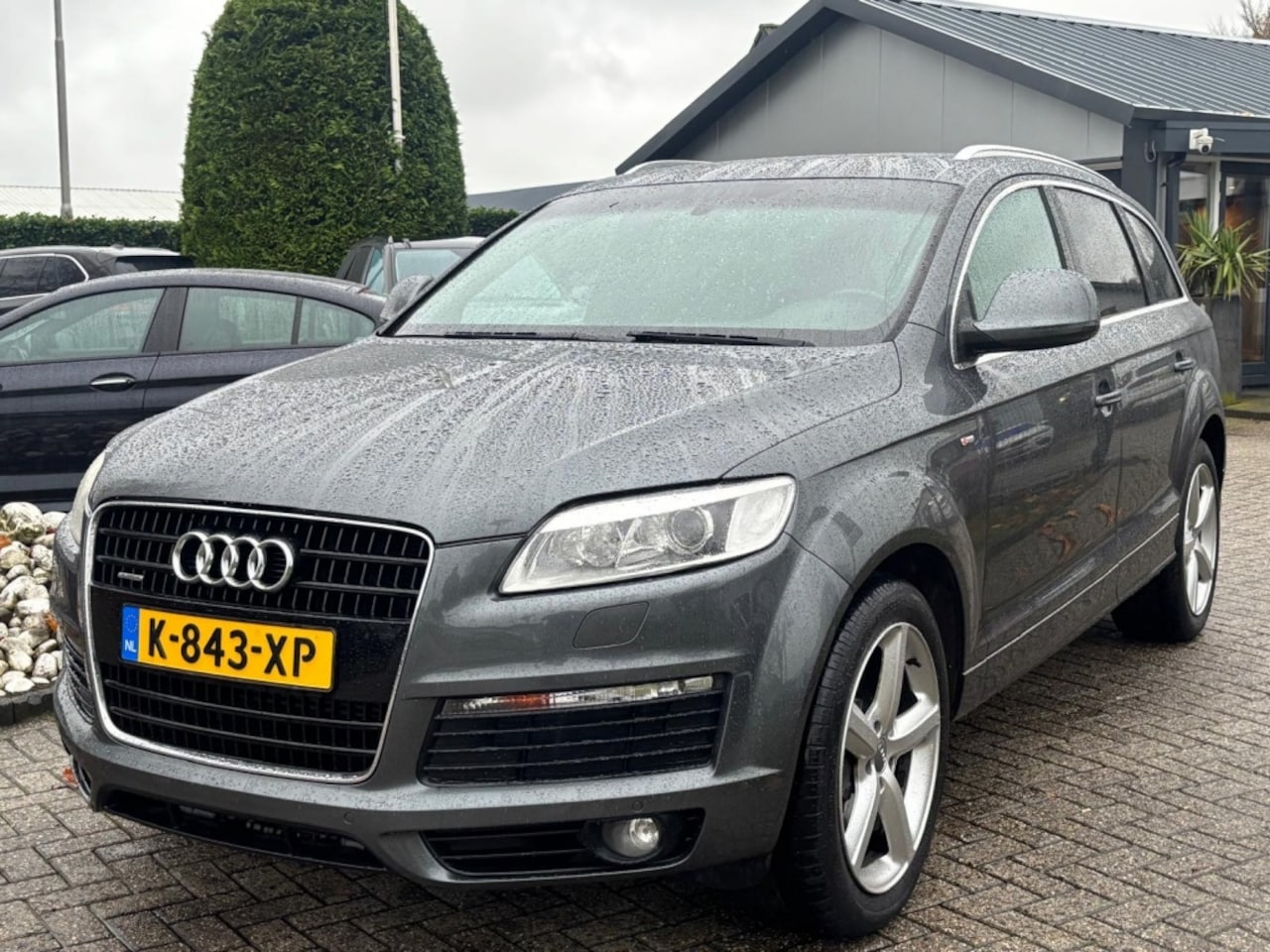 Audi Q7 - 4.2 V8 Quattro S-LIne 2007 Youngtimer Trekhaak - AutoWereld.nl