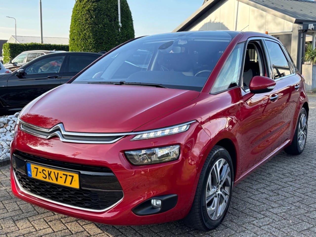 Citroën C4 Picasso - 1.6 Intensive 2013 Dealerauto Trekhaak - AutoWereld.nl