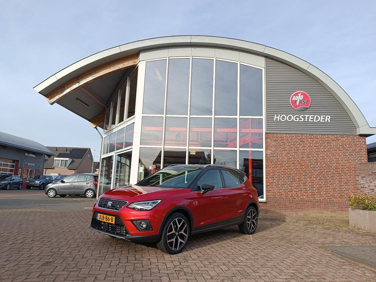 SEAT Arona - 1.0 TSI FR 1.0 TSI 116PK FR, Trekhaak, cruise, carplay - AutoWereld.nl