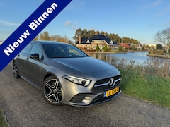 Mercedes-Benz A-klasse - 200 AMG Pakket / Pano / Sfeerverlichting / NL Auto