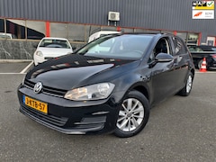 Volkswagen Golf - 1.2 TSI Trendline