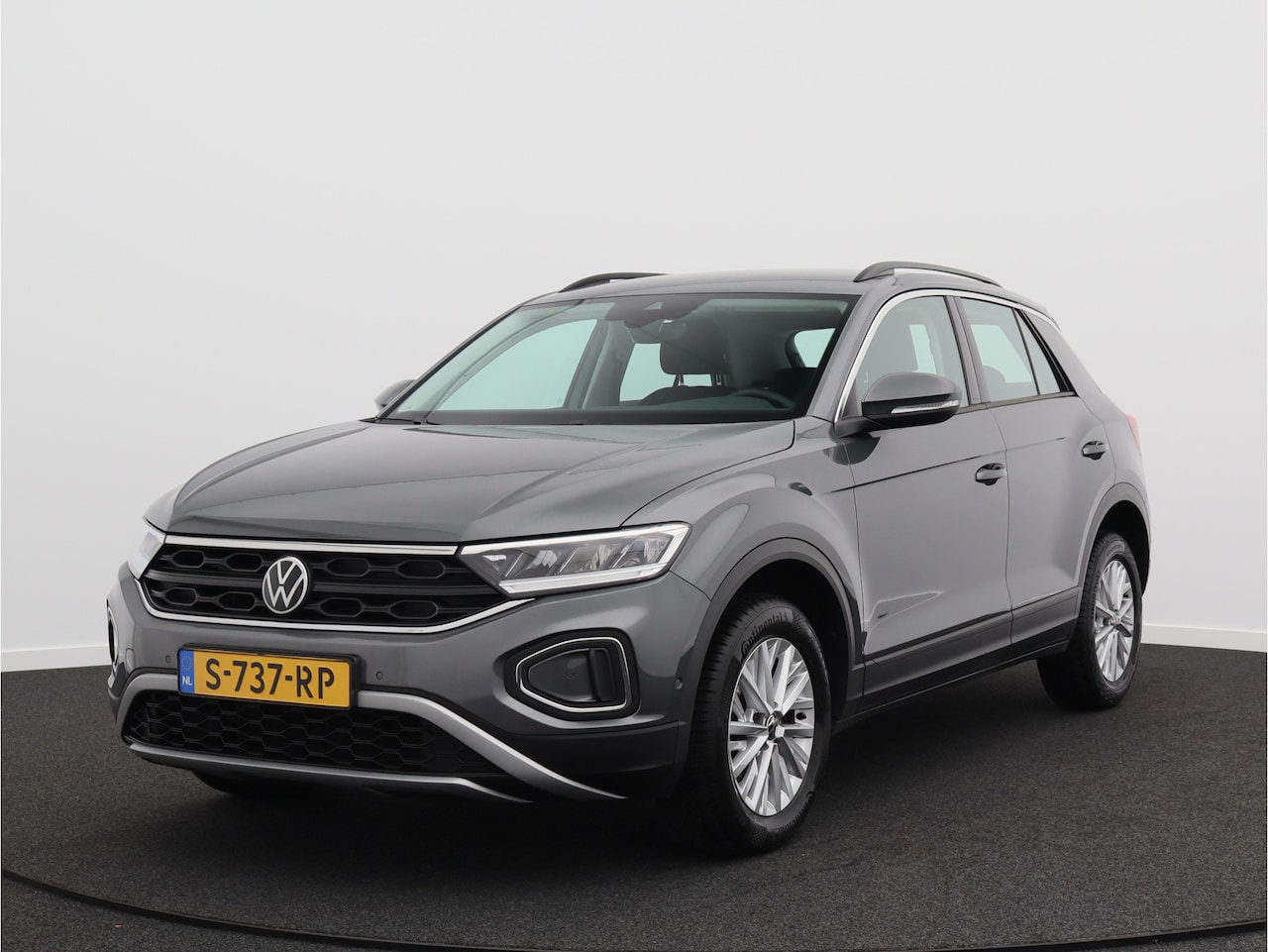 Volkswagen T-Roc - 1.0 TSI Life Business/ lage km/ zeer mooi! - AutoWereld.nl
