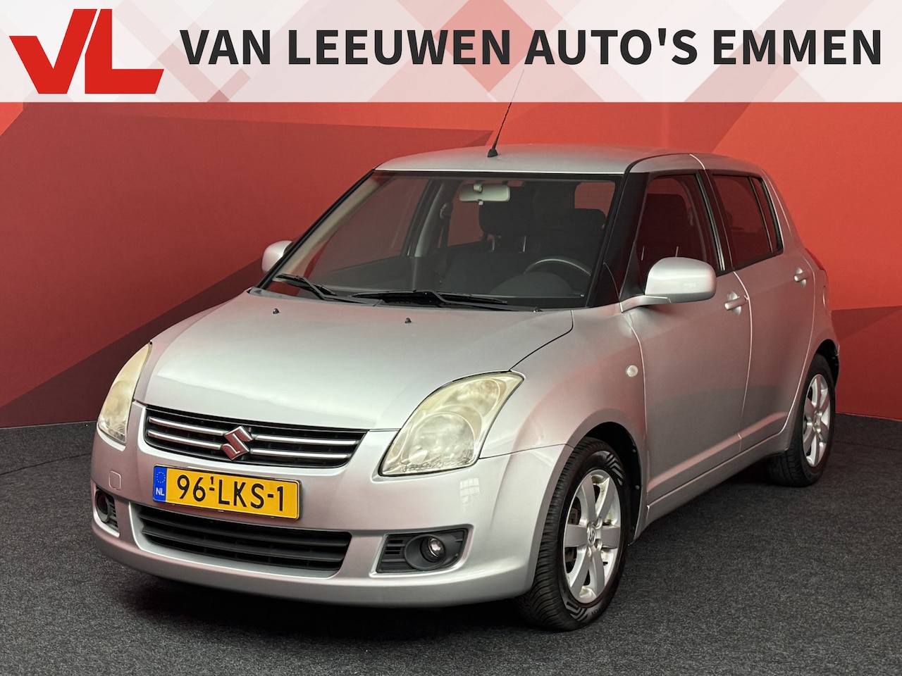 Suzuki Swift - 1.5 Exclusive | Airco | Keyless | APK 28-06-2026 - AutoWereld.nl