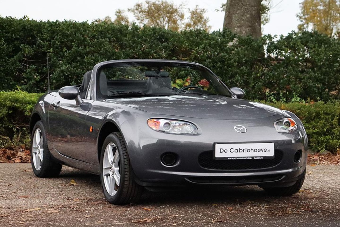 Mazda MX-5 Roadster Coupé - NC 1.8l Galaxy Grey Mica - AutoWereld.nl