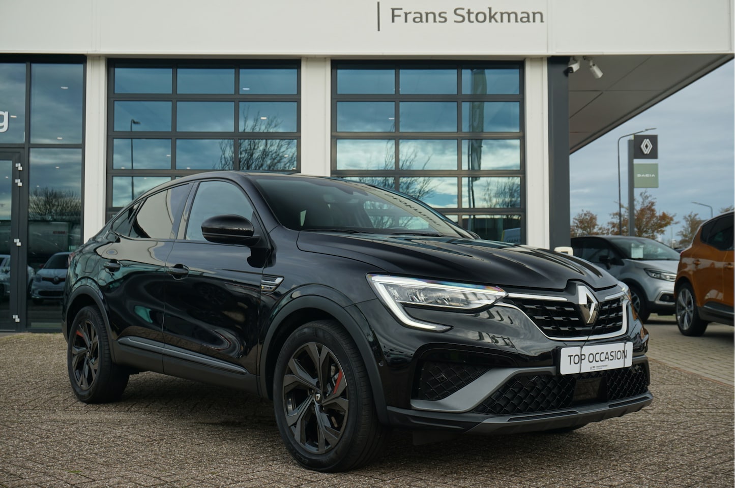 Renault Arkana - 1.6 E-Tech Hybrid 145 R.S. Line - AutoWereld.nl