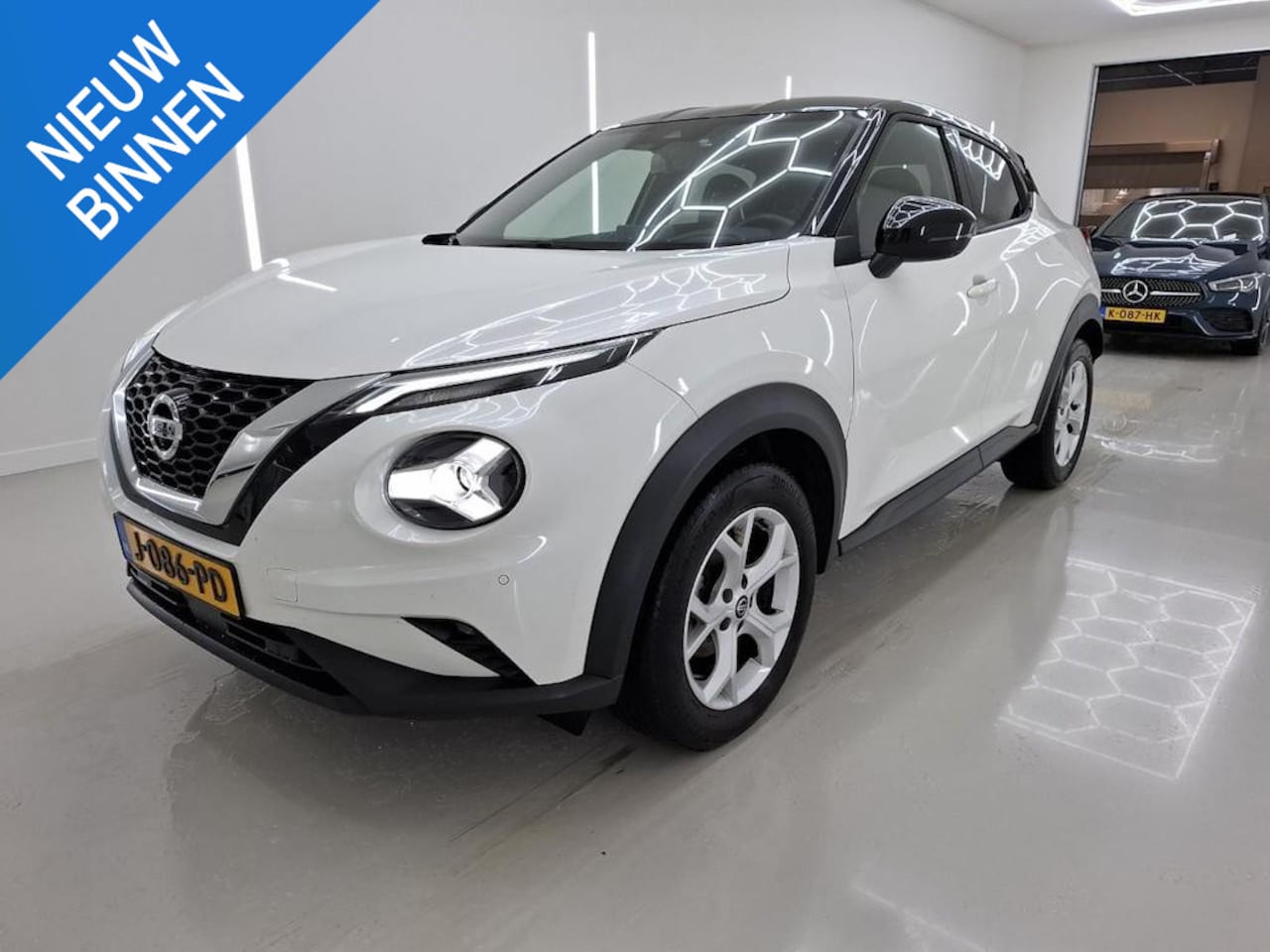 Nissan Juke - 1.0 DIG-T TEKNA I AUTOMAAT I ADAPTIVE CRUISE CONTROL I APPLE CARPLAY - AutoWereld.nl