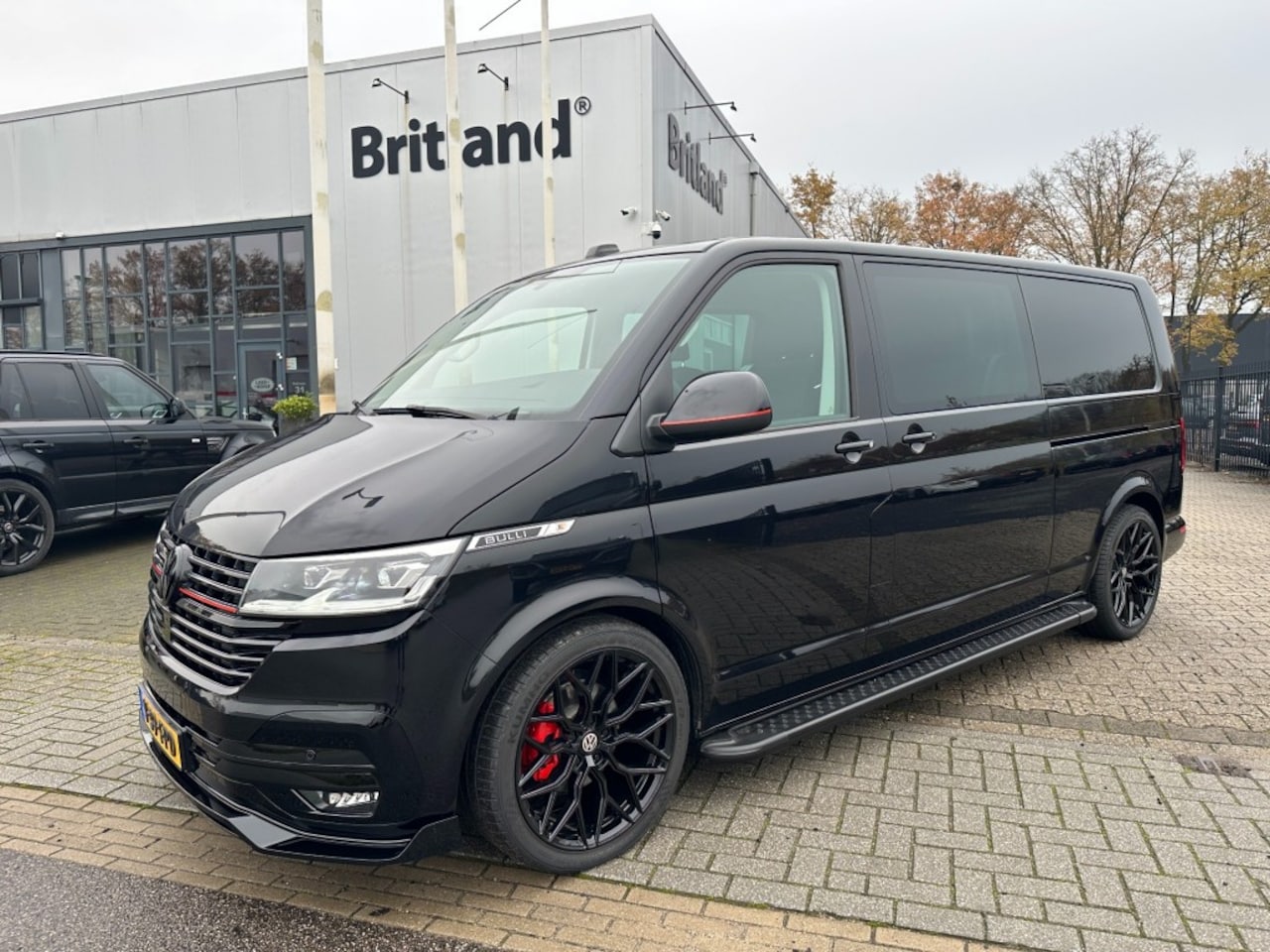 Volkswagen Transporter - 2.0 TDI 150PK DSG DC BULLI 2024 *BPM vrij *Adaptive *Digitale cockpit *20inch - AutoWereld.nl