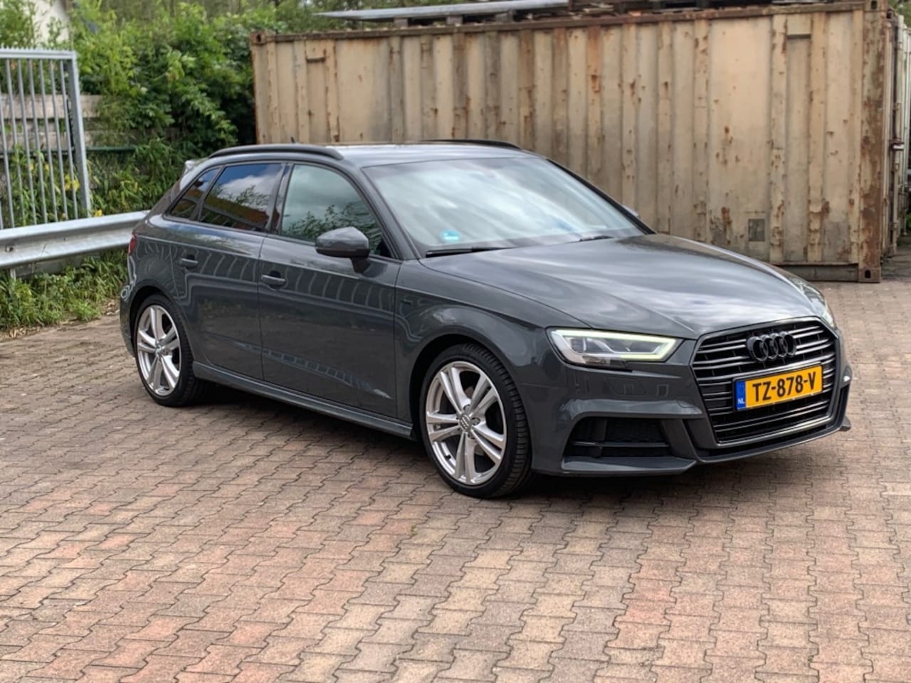 Audi A3 Sportback - A3 SPORTBACK 30 TFSI SPORT S LINE EDITION - AutoWereld.nl