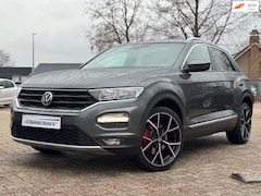 Volkswagen T-Roc - 1.5 TSI Style AIRCO DIGITAAL DASH NAVIGATIE ADAPT CRUISE CTRL
