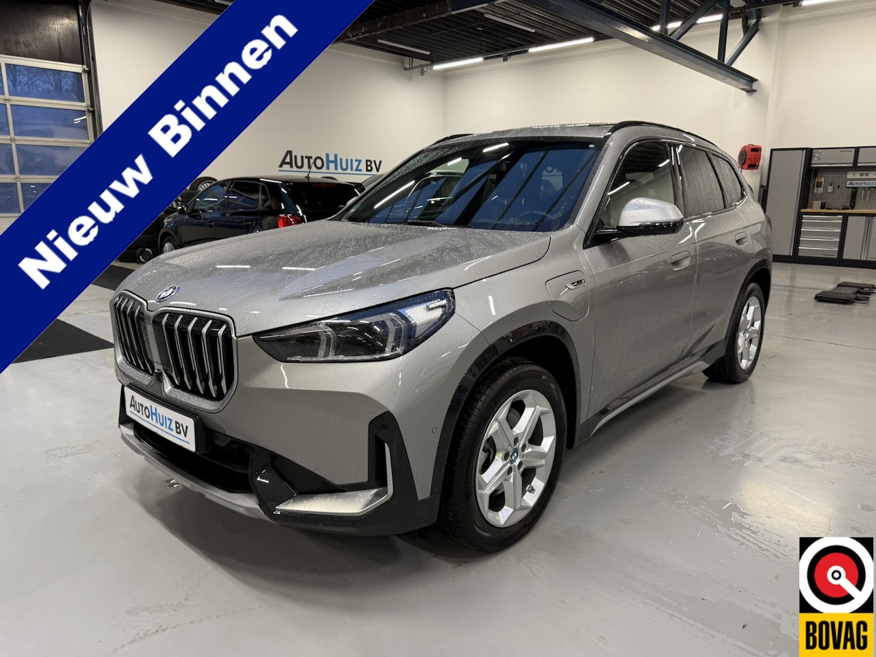 BMW X1 - xDrive25e xLine LED Panoramadak Trekhaak LED Harman-Kardon Leder Stoelverwarming LED Keyle - AutoWereld.nl
