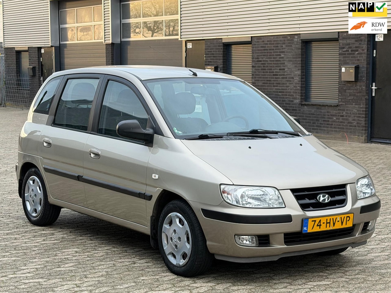 Hyundai Matrix - 1.6i GL AIRCO TREKHAAK NIEUW APK - AutoWereld.nl