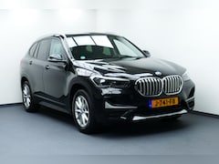 BMW X1 - sDrive18i High Executive. Camera, StoelVerw, Elek Klep, Led Koplampen, Haak 1700kg