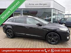 Renault Mégane Estate - 2.0 Bose, leder/alcantara, panormadak, full map navigatie, achteruitrijcamera, cruisecontr