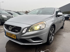 Volvo S60 - 1.6 D2 R-Design AUTOMAAT