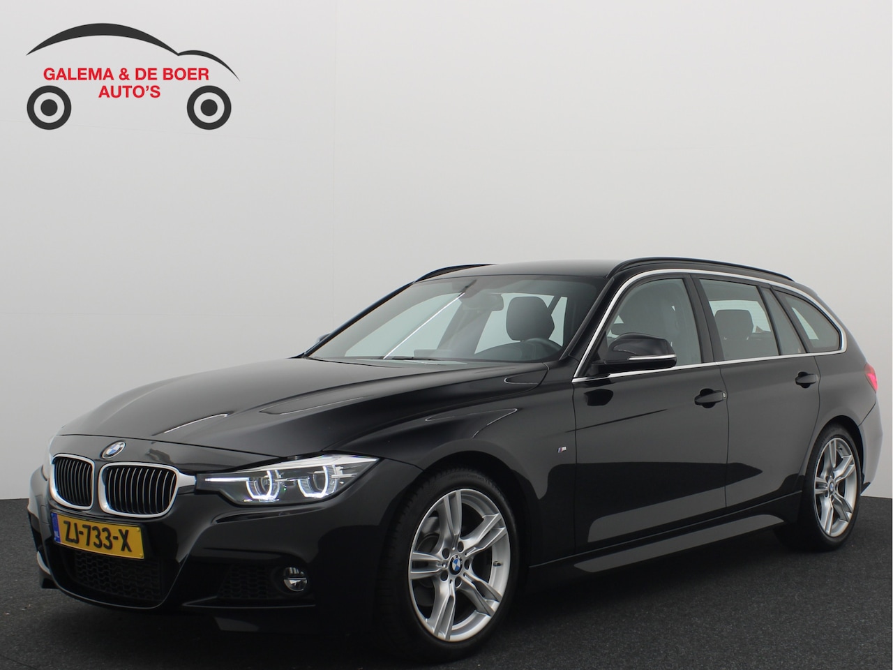 BMW 3-serie Touring - 318i M Sport Corporate Lease AUTOMAAT / TREKHAAK / FULL LED / NAVI / CLIMA / STOELVERW / P - AutoWereld.nl