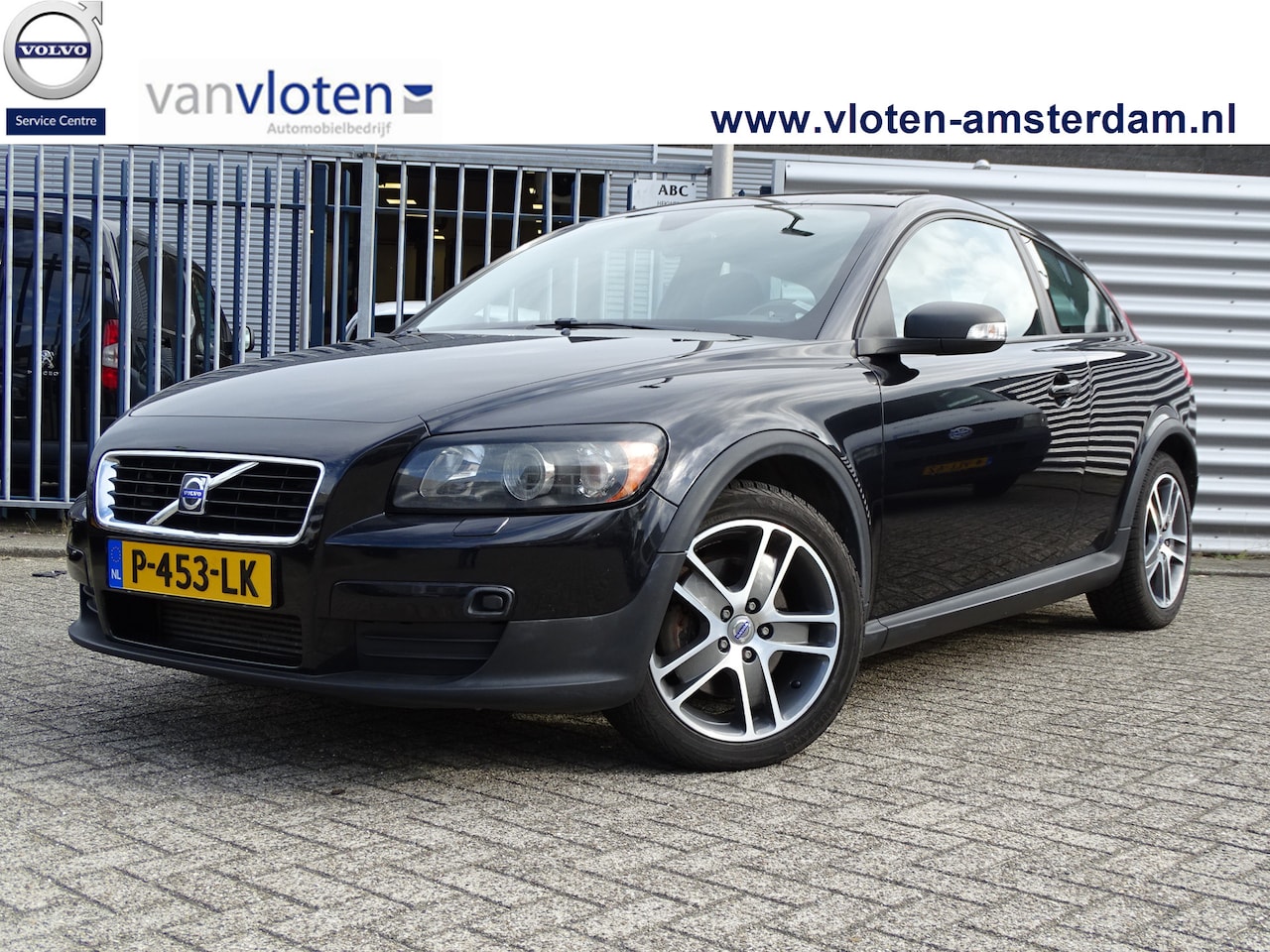 Volvo C30 - 2.5 T5 Momentum | Automaat | Trekhaak | Schuifdak | Youngtimer - AutoWereld.nl