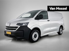 Volkswagen Transporter - 2.0 TDI L1H1 28 Life | Nieuwe Transporter | BPM VRIJ | 70 Liter tank | Apple carplay / And