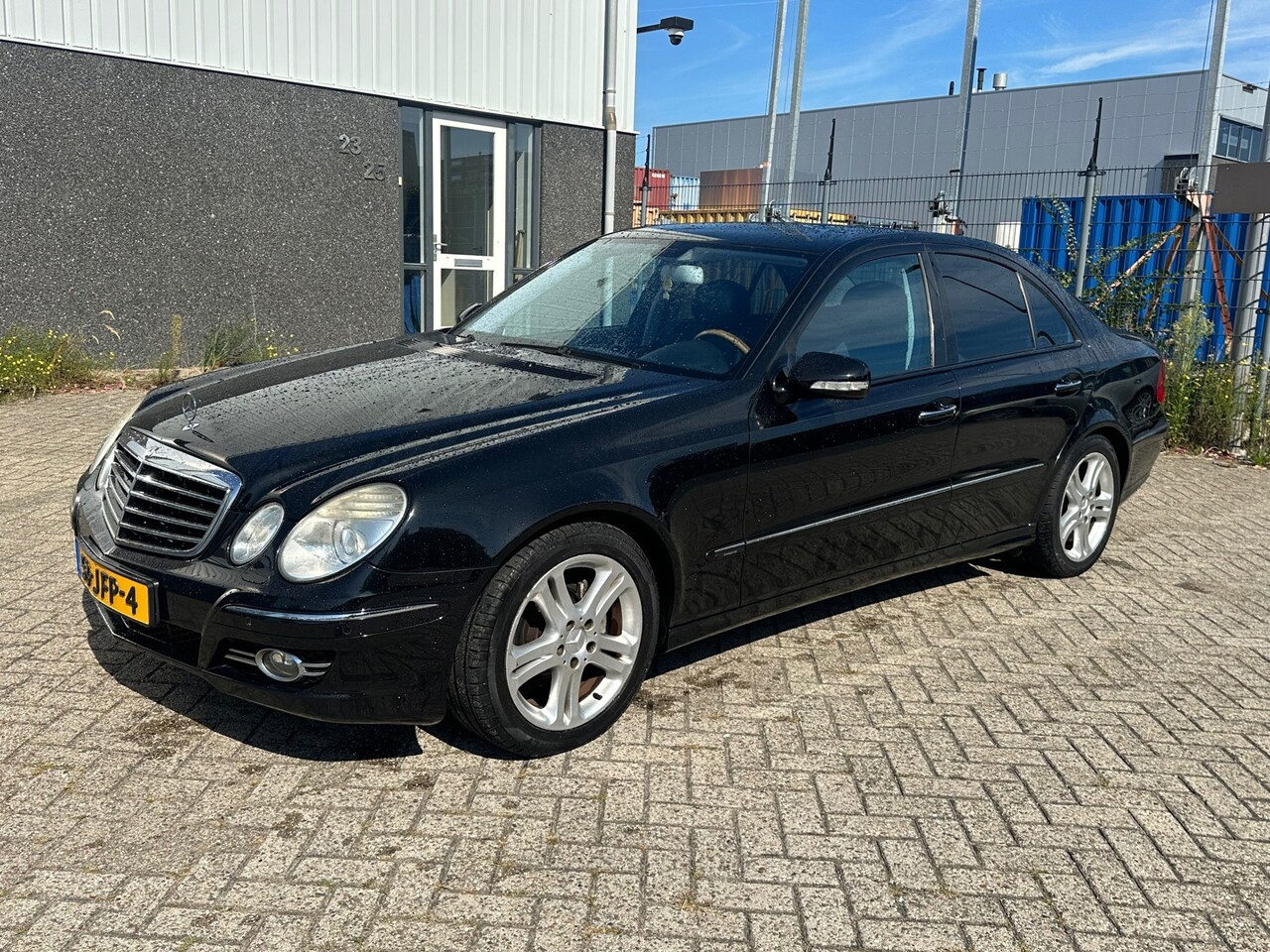 Mercedes-Benz E-klasse - 220 CDI Avantgarde 2008 ZWART SEDAN - AutoWereld.nl