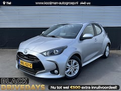 Toyota Yaris - 1.5 Hybrid Business Stoelverwarming, Parkeersensoren, Adaptieve cruise control, Achteruitr