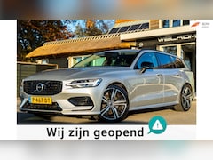 Volvo V60 - 2.0 B3 Momentum Pro I Led I Navi I Leder I Camera I trekhaak I