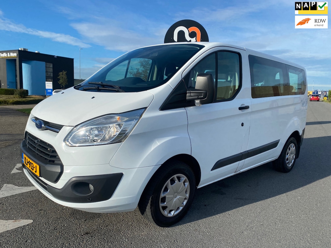 Ford Transit Custom - KOMBI * PERSONENBUS * 9 PERSOONS * 2.0 TDCI L1H1 Trend * EURO 6 !! - AutoWereld.nl