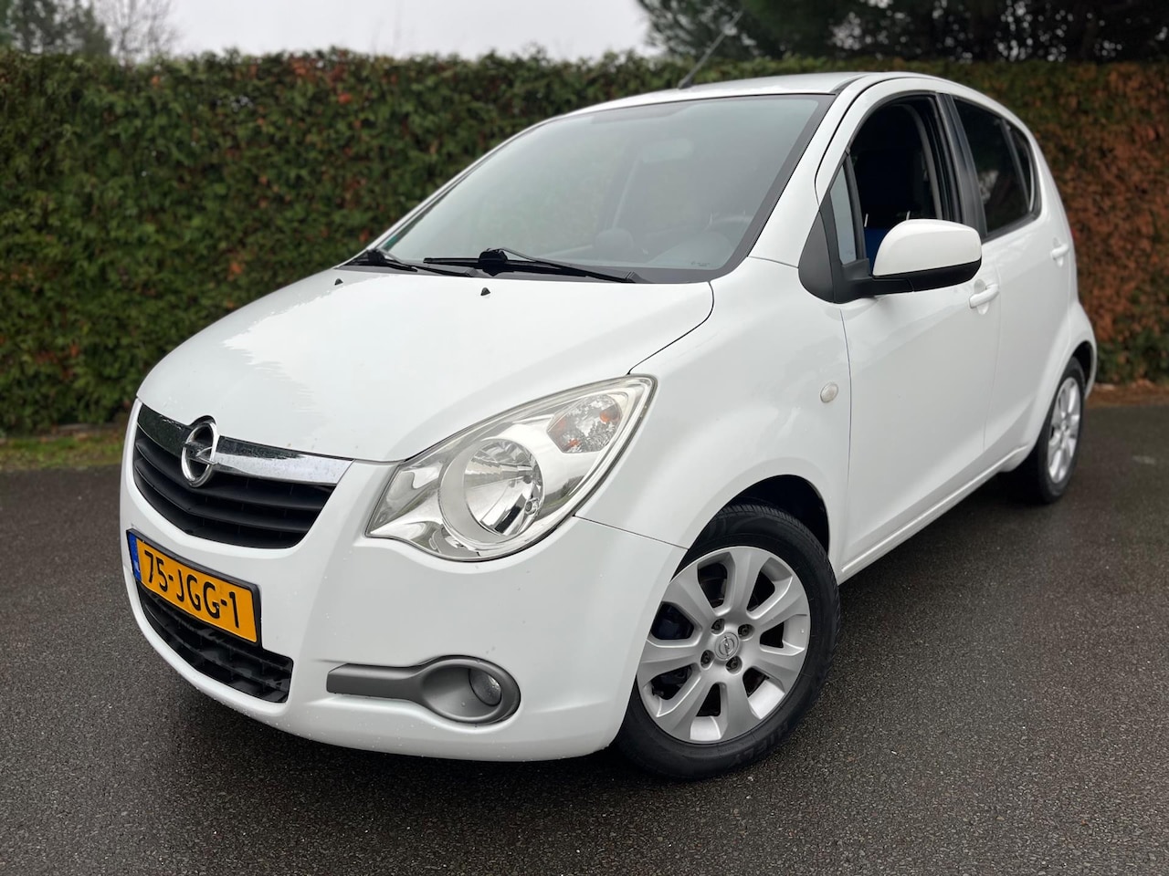 Opel Agila - 1.2 Enjoy WIT AIRCO HOGE-INSTAP APK NAP !!! - AutoWereld.nl