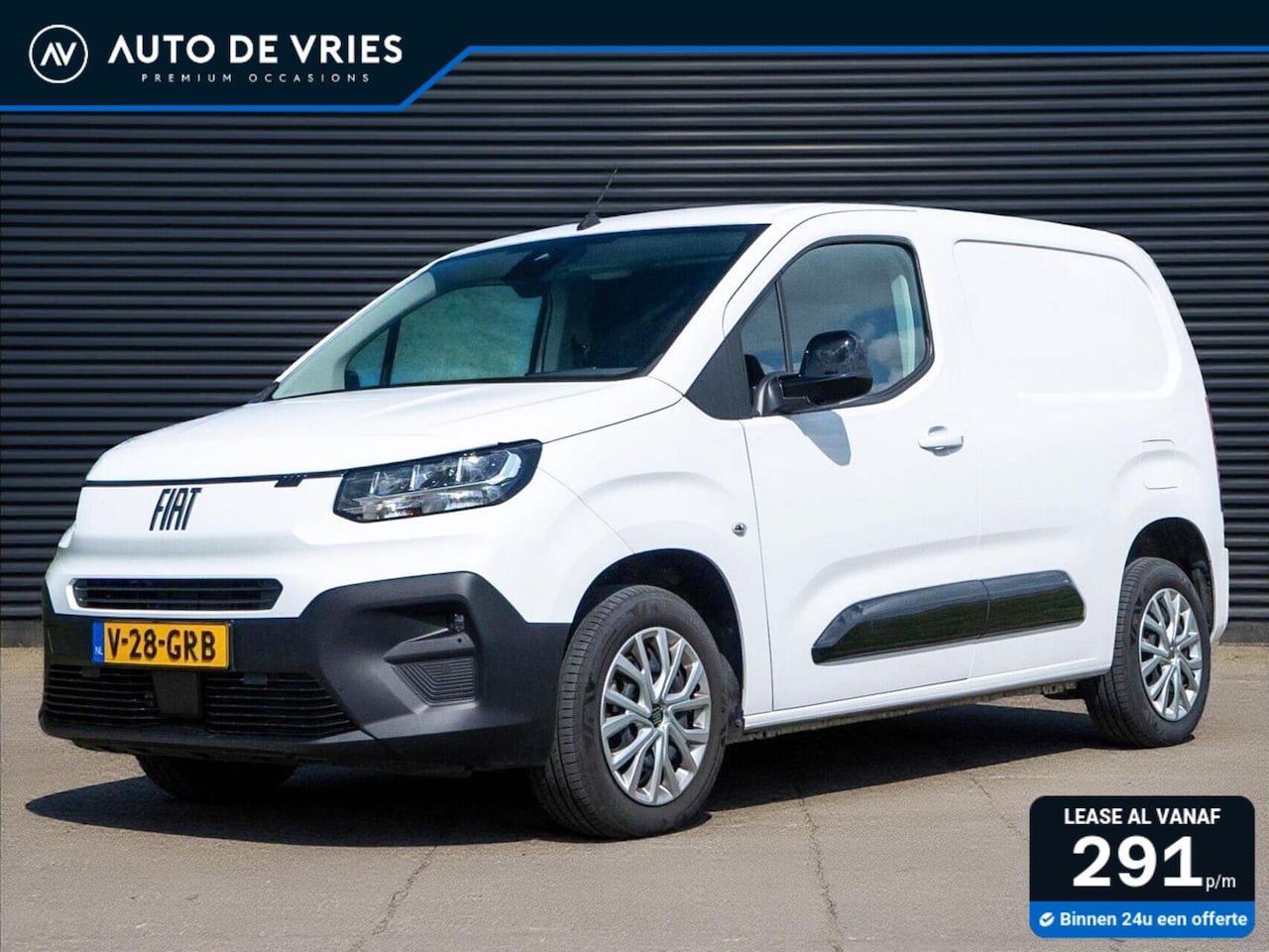 Fiat Doblò Cargo - 1.5 BlueHDi 100pk L1 | Draadloos Carplay | Stoel/stuurverwarming | Laadruimte betimmering - AutoWereld.nl