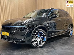 Lynk & Co 01 - 1.5|PHEV|BLACK|PANO|ACC|360 CAMERA|ANDROID/CARPLAY|STOEL+STUURVERW|INFINITY AUDIO|MEMORY|E