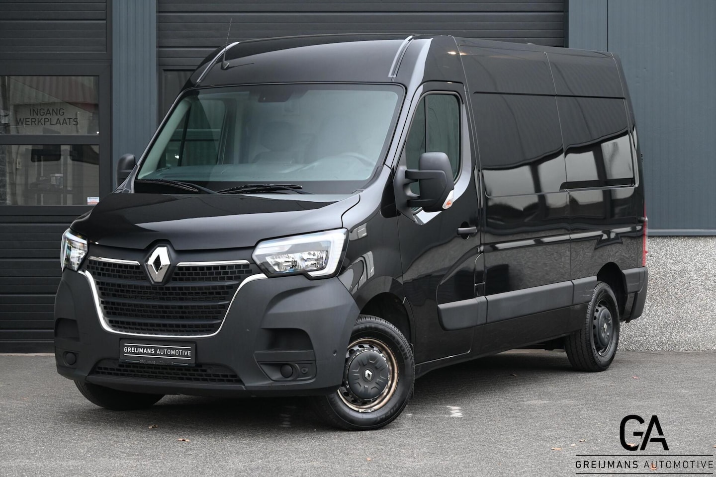 Renault Master - bestel T35 2.3 dCi 180 L2H2 Energy - AutoWereld.nl