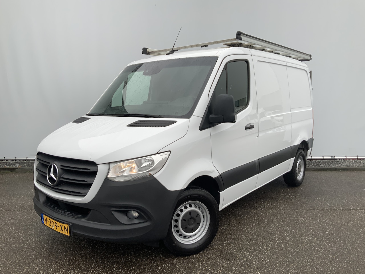 Mercedes-Benz Sprinter - 314 2.2 CDI L1H1 Airco Cruise Navi Trekhaak 2000 kg Trap&Imperiaal 3 Zits Euro 6 - AutoWereld.nl