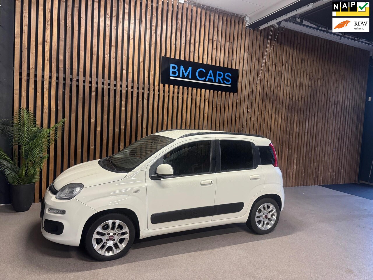 Fiat Panda - 0.9 TwinAir Lounge Airco, Nieuwe APK - AutoWereld.nl