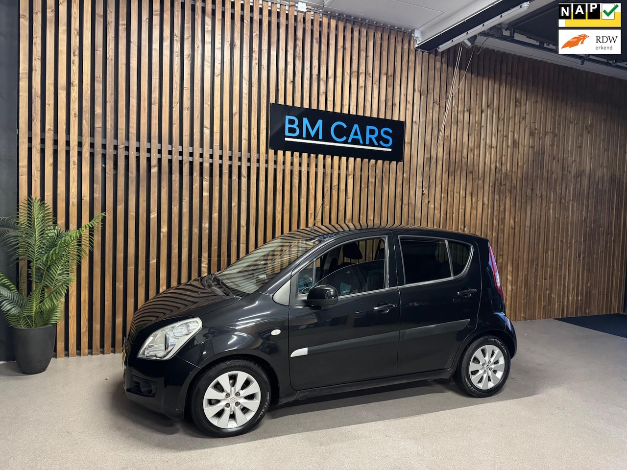 Suzuki Splash - 1.2 Exclusive AUTOMAAT, Airco - AutoWereld.nl