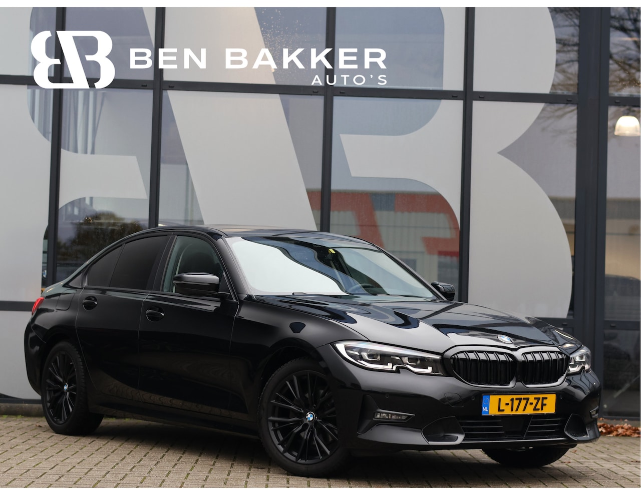 BMW 3-serie - 320d High Executive Automaat | ACC | Carplay | LED | M Sport stuurwiel | Stoelverw. | - AutoWereld.nl