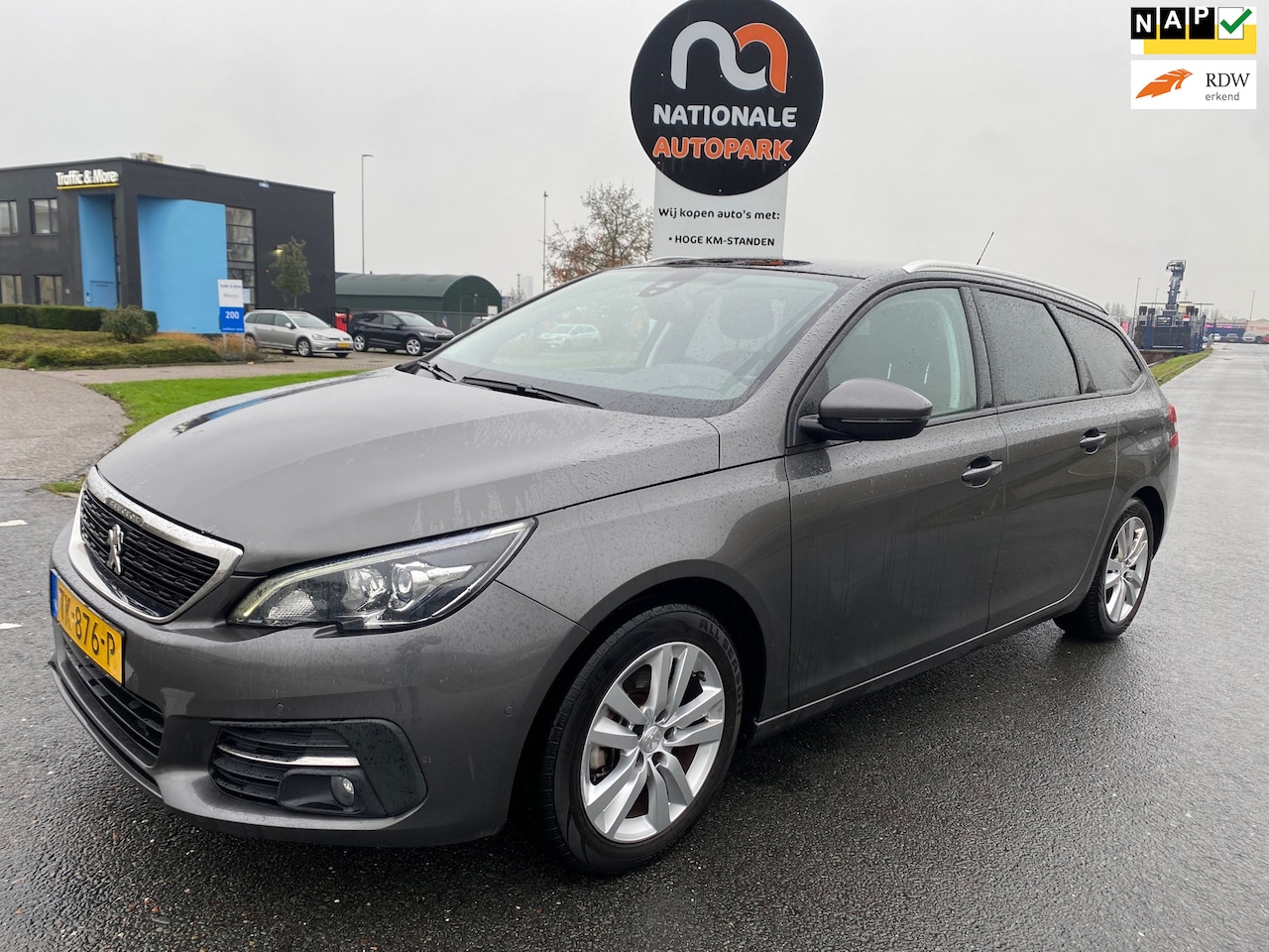 Peugeot 308 SW - 2018 * 1.2 PureTech Blue Lease Executive * LMV * CLIMA * NAVI * PDC * - AutoWereld.nl